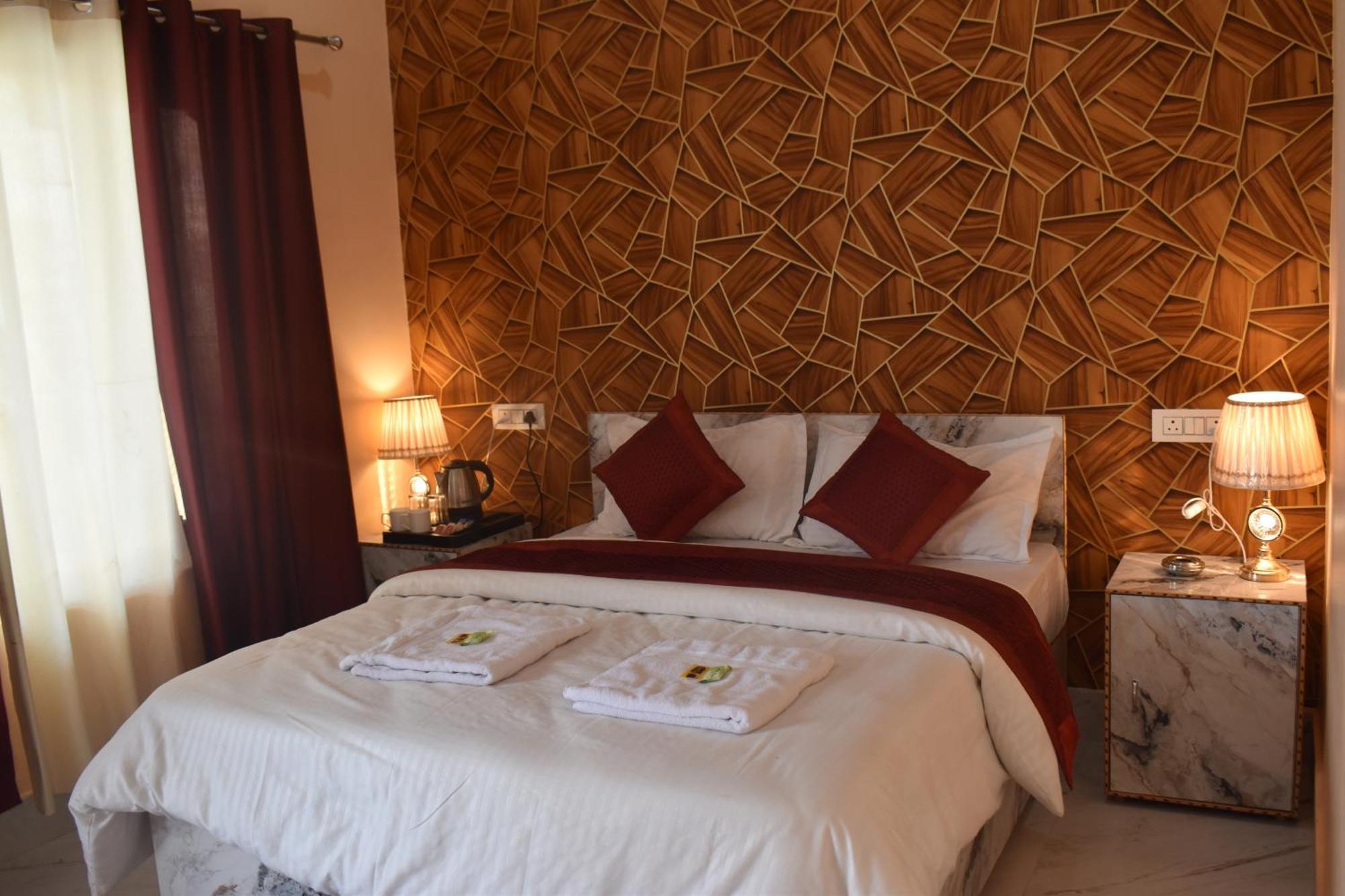 Shri Krishna Farms& Resorts Barkot Экстерьер фото